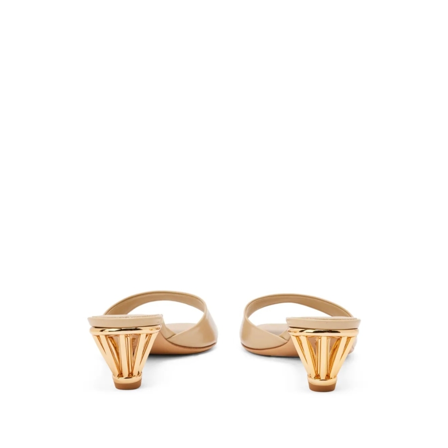Ferragamo