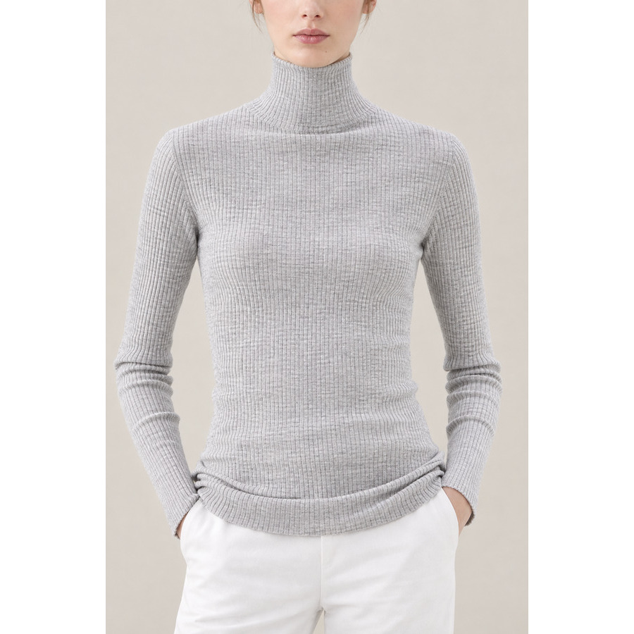 Brunello Cucinelli Women's Light Grey Wool Silk Ribbed Turtleneck Sweater