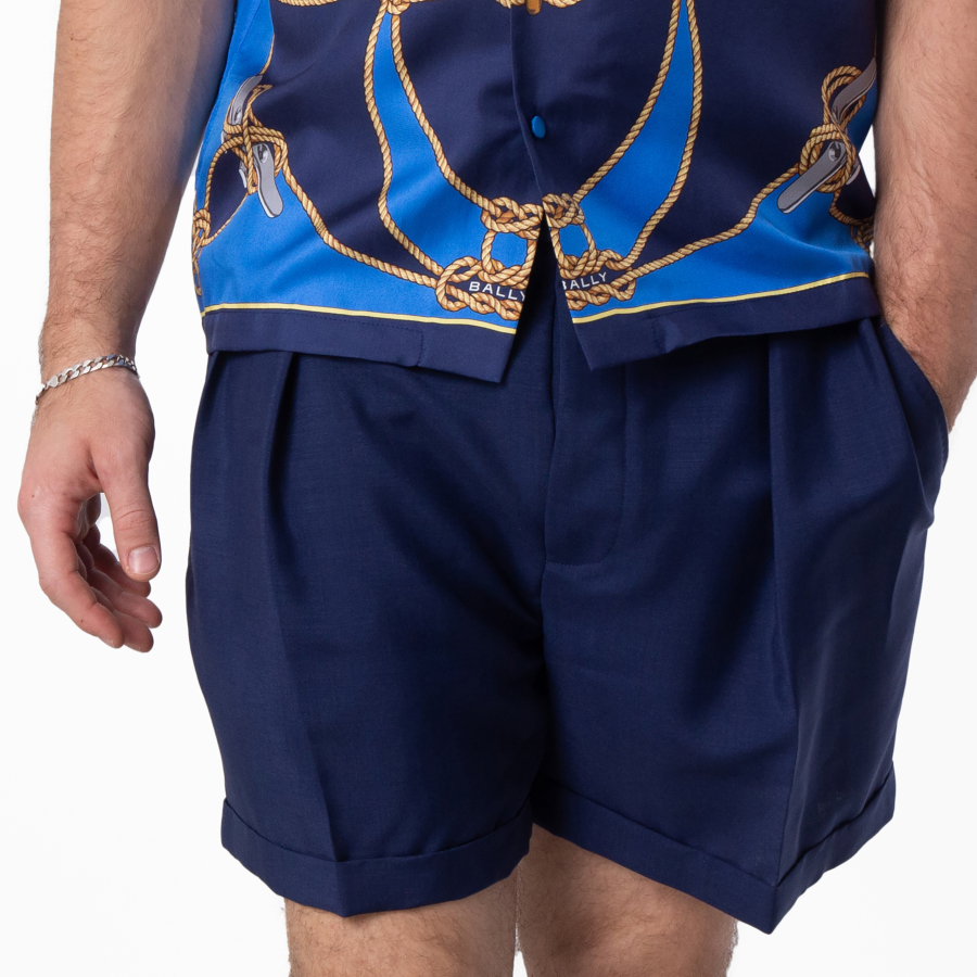 Bally Marine Wool Bermuda Shorts, Brand Size 48 ( Waist Size 32'' )