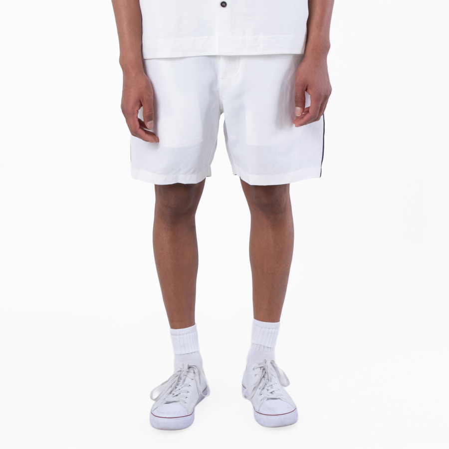 Ferragamo Mens White Bermuda Shorts