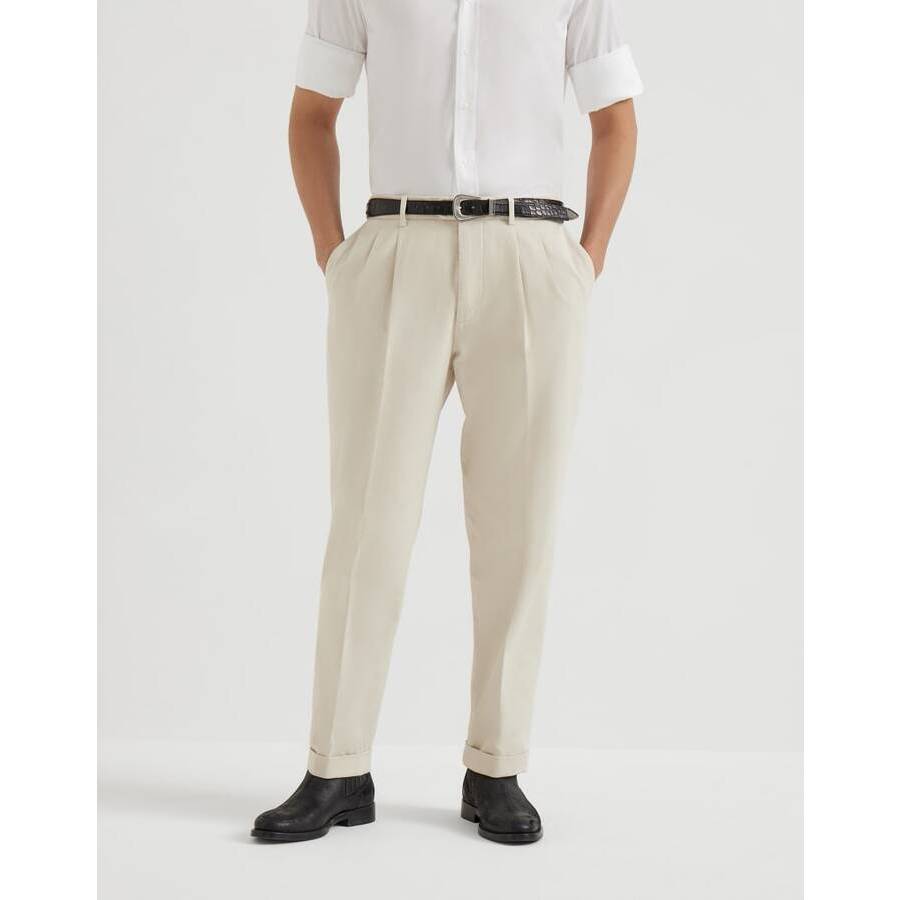 Brunello Cucinelli Men's Off White Cotton Pleated Trousers