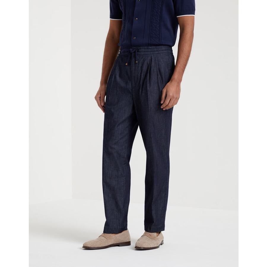 Brunello Cucinelli Men's Blue Denim Pleated Trousers