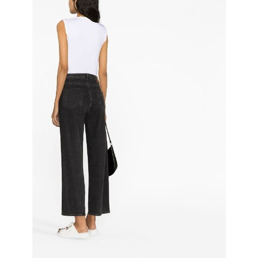 Brunello Cucinelli White Sleeveless Fitted Top
