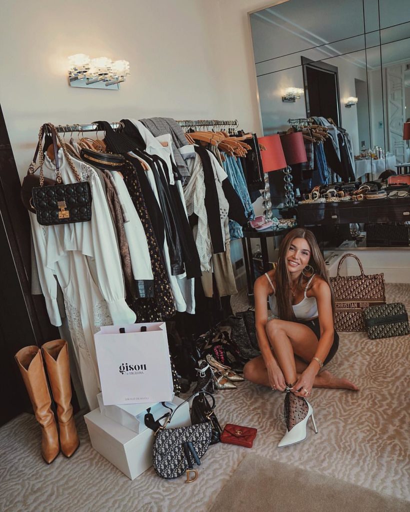 @negin_mirsalehi