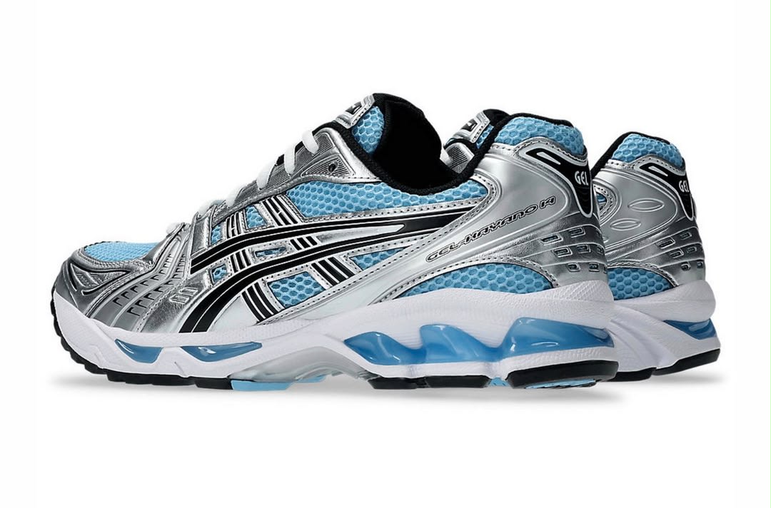 Asics à Conakry