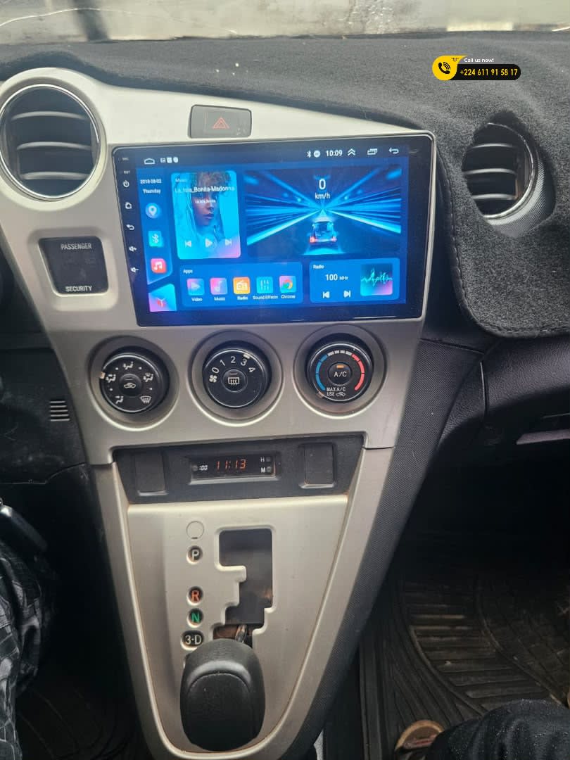 Toyota Matrix à Conakry