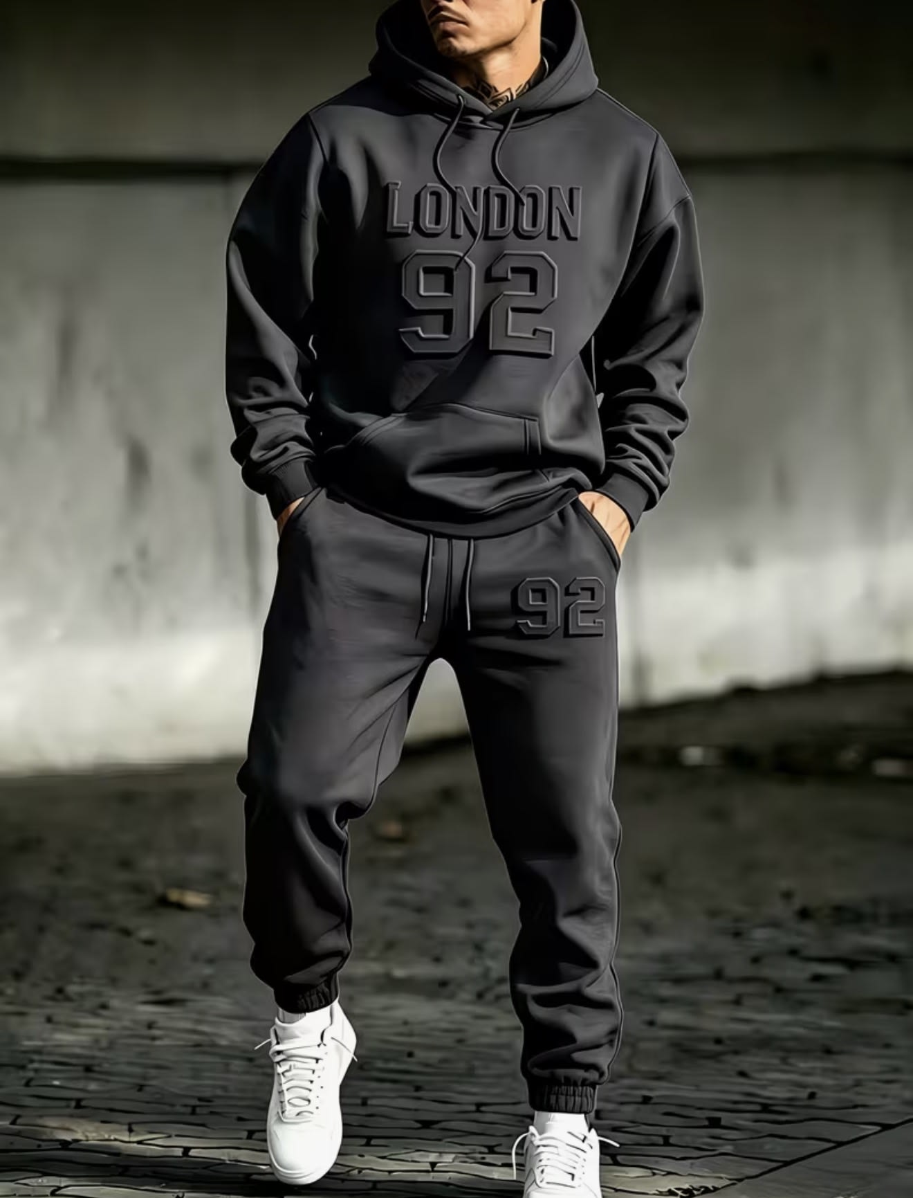 Survêtement sweat à capuche London 92 à Conakry