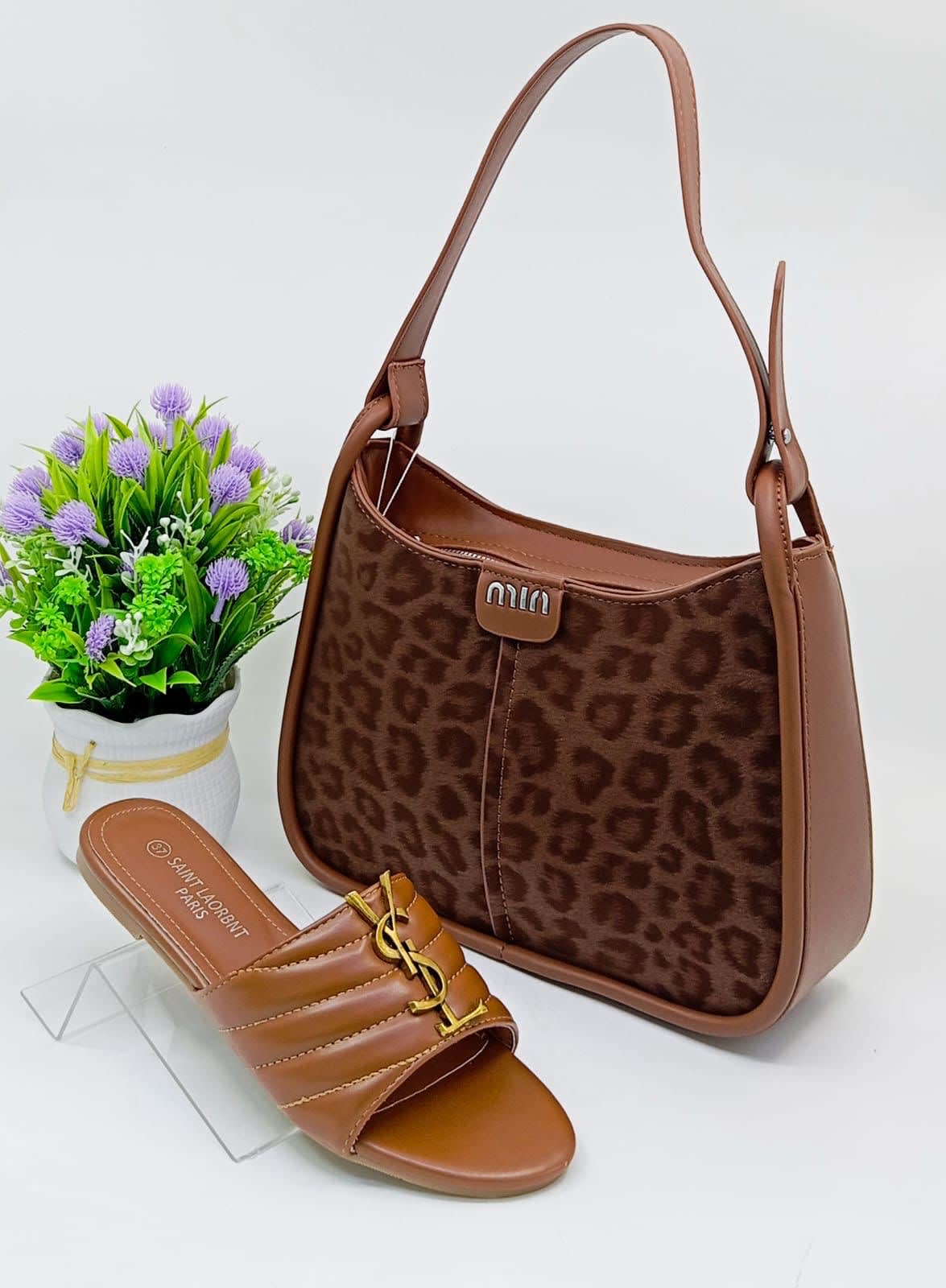Ensemble sac à main et chaussures à Conakry