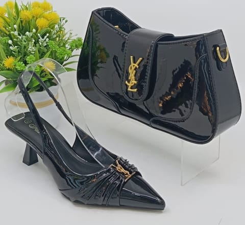 Ensemble sac à main et chaussures à Conakry