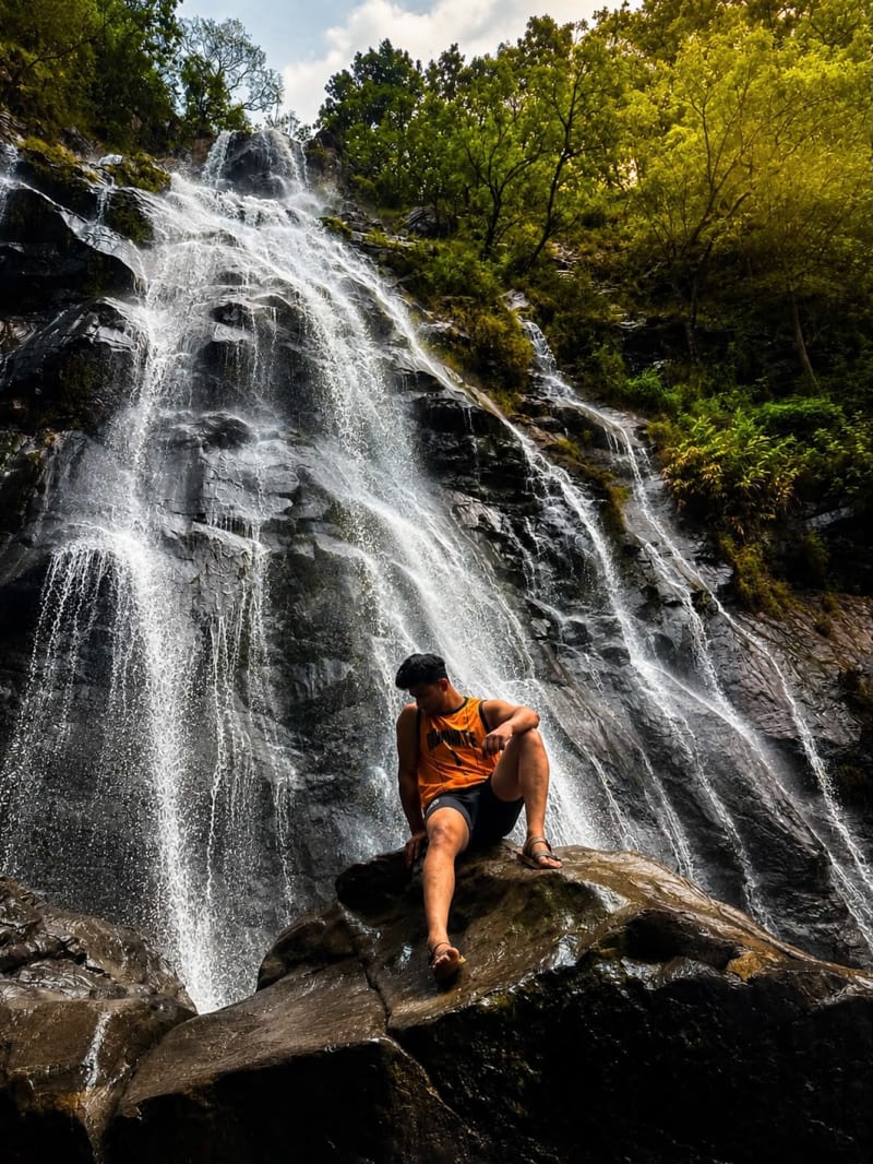 Pachmarhi Group Trip with Strangers: Ek Solo Traveler ka Anokha Safar