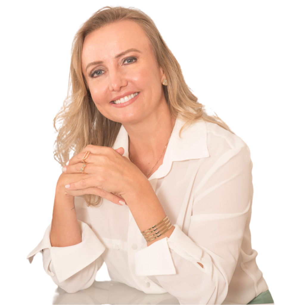 Dra. Dani Goe médica especialista em estética facial no consultório Florianópolis