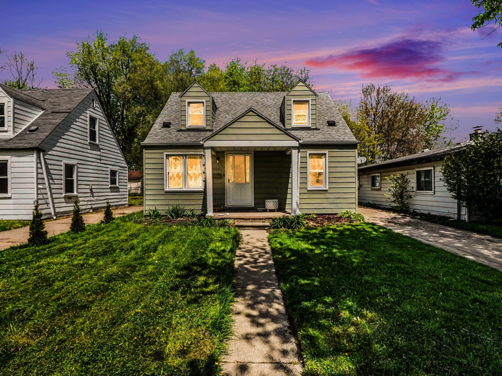 25850 Hanover Street home for sale in Dearborn Heights MI