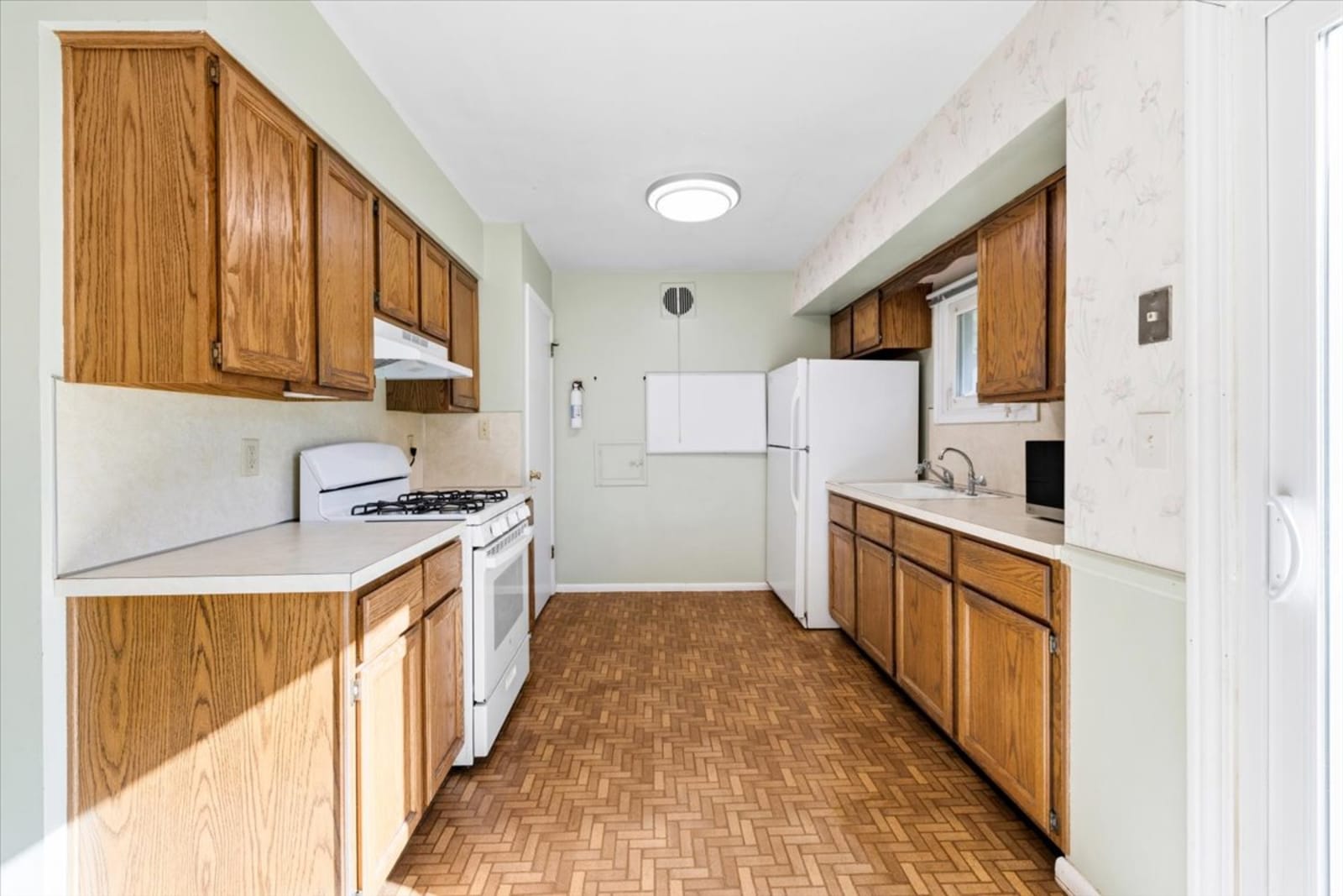 Kitchen at 725 Woodbine Drive Fenton MI
