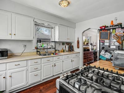 Kitchen at 25850 Hanover Street Dearborn Heights MI