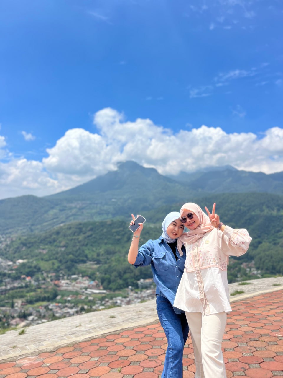 Berfoto di Paralayang