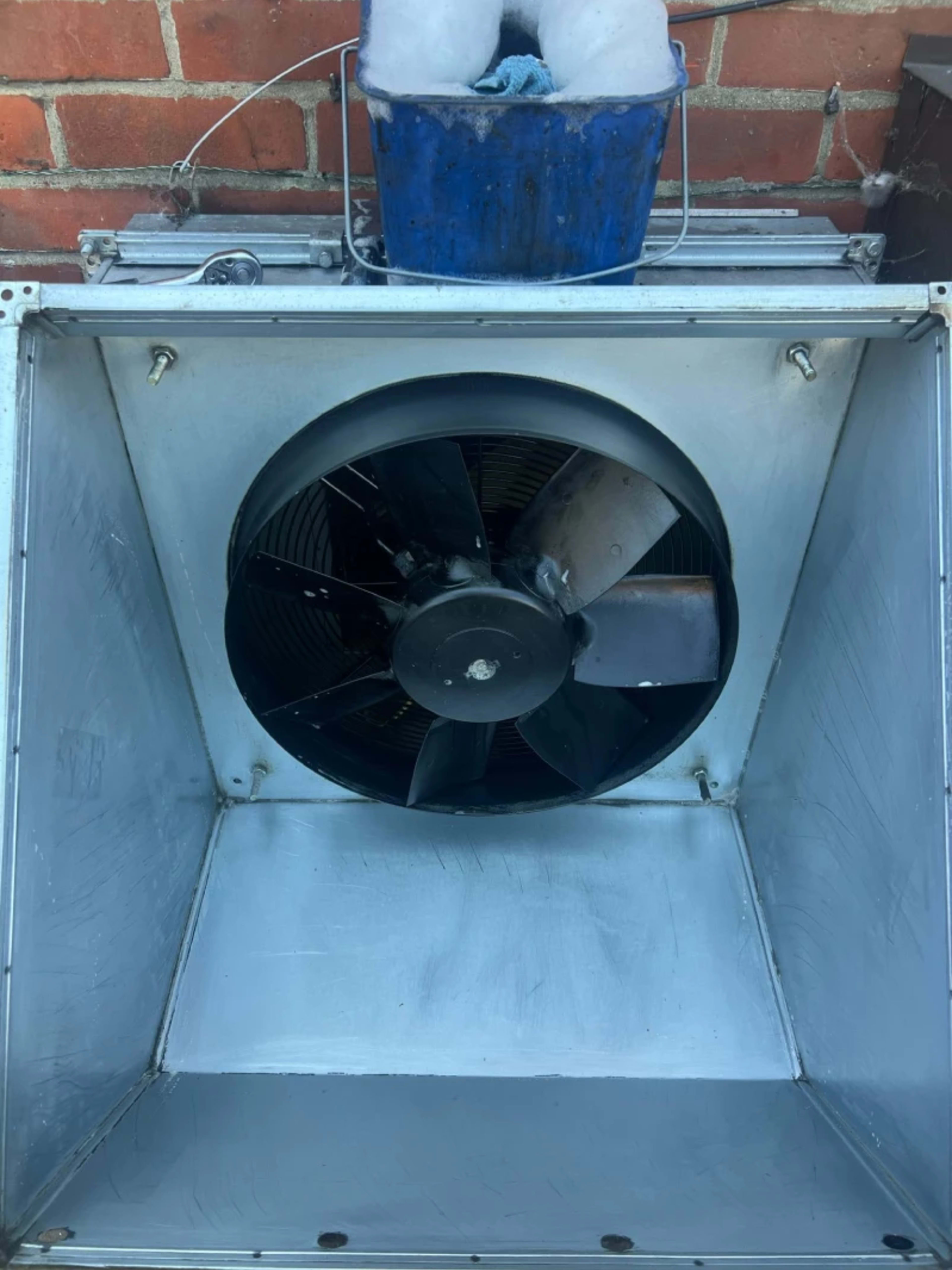 Fanclan ithink ivp6m3 — Duct Cleaning Tip Top Ltd