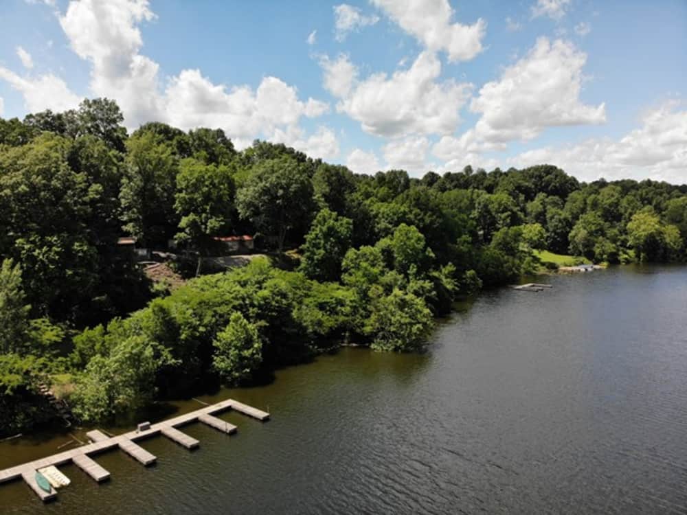 listing-details-111-hornback-mill-lane