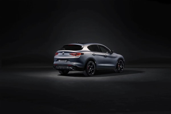 Alfa Romeo Stelvio - Slika 11