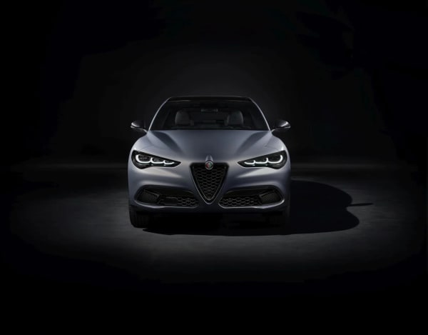 Alfa Romeo Stelvio - Slika 12
