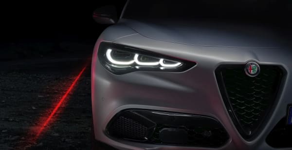 Alfa Romeo Stelvio - Slika 14