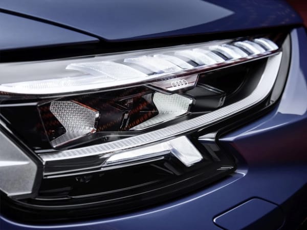 Audi A8 - Slika 11