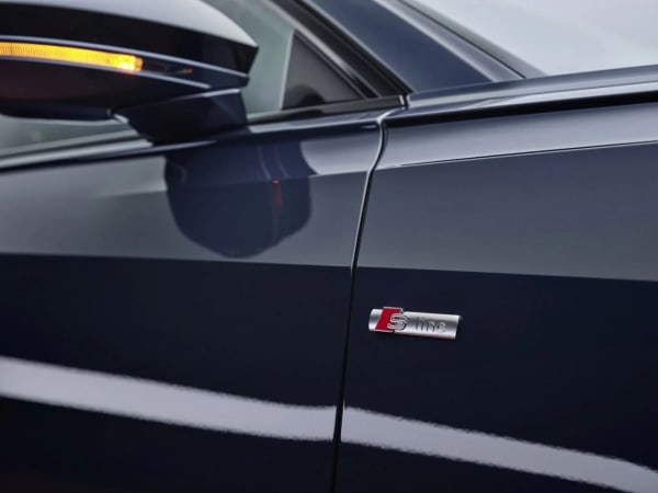 Audi A8 - Slika 12