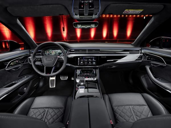 Audi A8 - Slika 13