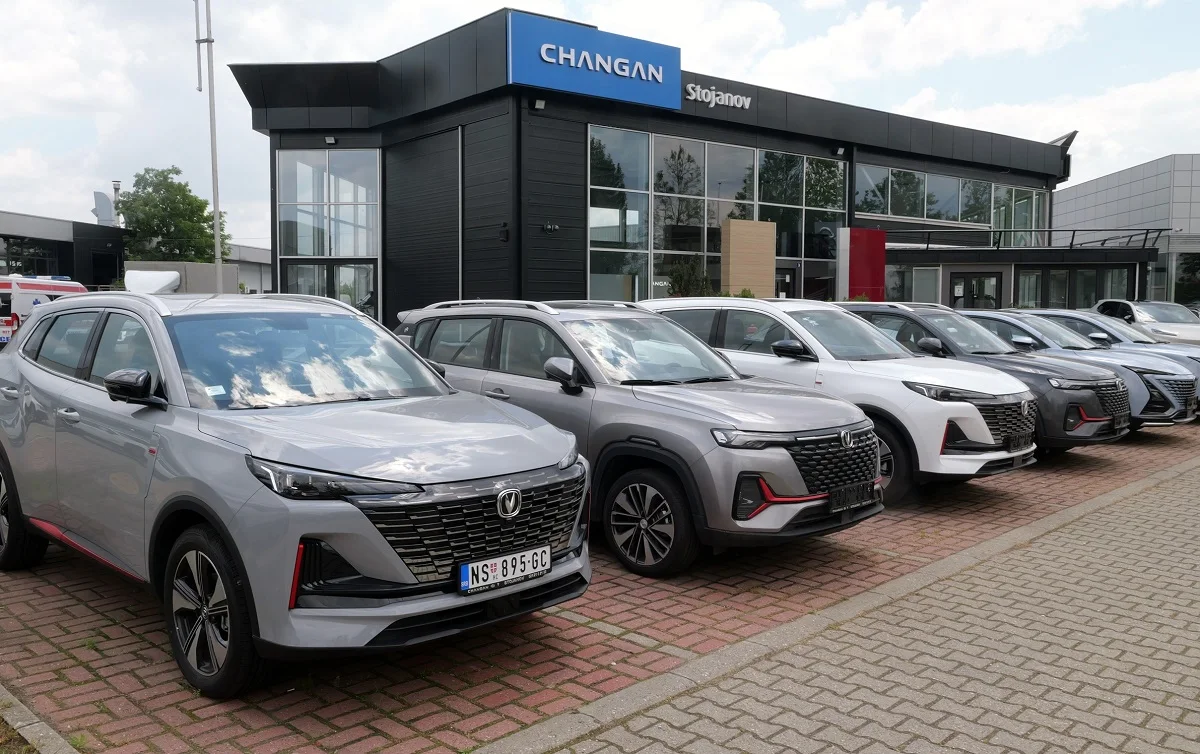 Crossroad Asia/OMR Grupa: saloni i servisi za brend Changan
