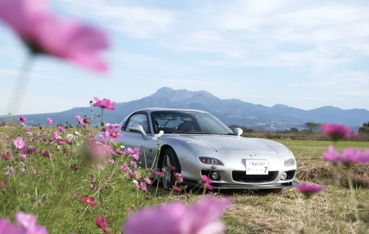 Spremite maramice: pogledajte nagrađeni film o rastanku vlasnice i Mazde RX-7 (video)