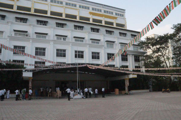Campus 4
