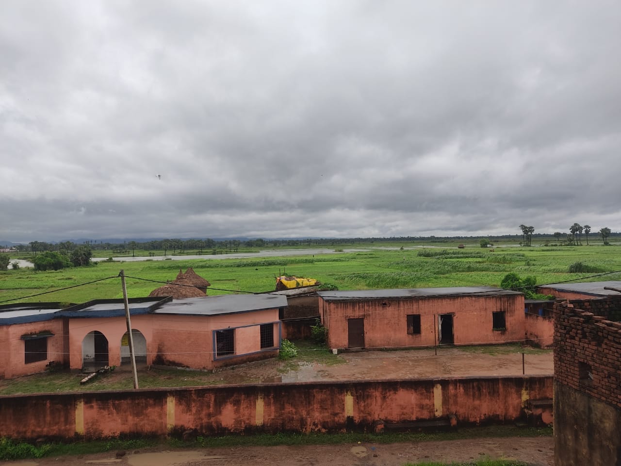 उत्कर्मित हाई विद्यालय (10+2)