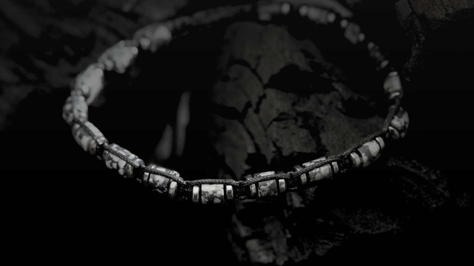 Pulsera Bona tejida obsidiana nevada hematite hombre NEO MEN colección Presencia