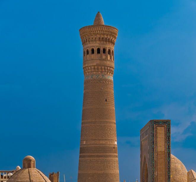 Samarqanddan Buxoroga bir kunlik sayohat – Qadimiy Ipak yo‘li shahrini kashf eting