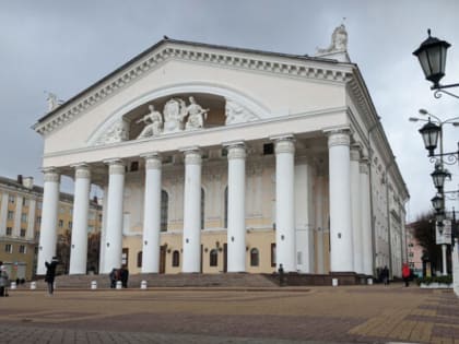 Госуниверситет в Калуге начнет обучать профессии актера