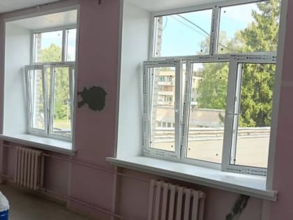Ученики и педагоги Техлицея ремонтируют кабинет для нового предмета