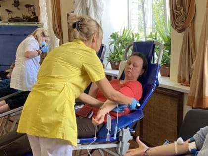 В «День донора» калужане сдали более 40 литров крови