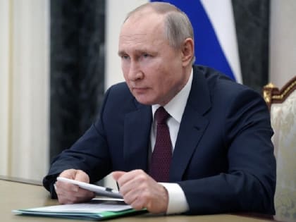 Президент поручил ввести с 12:00 6 января до 24:00 7 января режим прекращения огня в зоне СВО