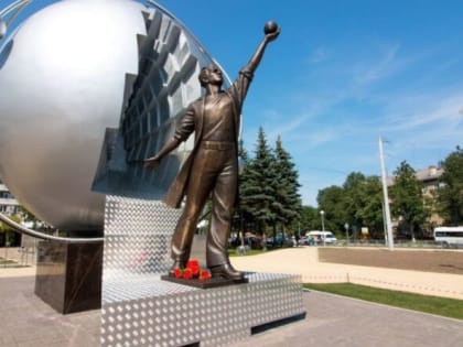 Не только официальная, но и спортивная