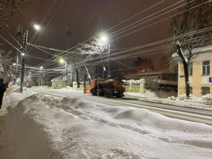 За неделю в Калуге израсходовали 451 тонну песко-соляной смеси