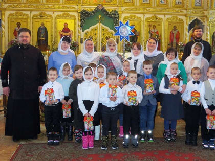 Святочные колядки в храме