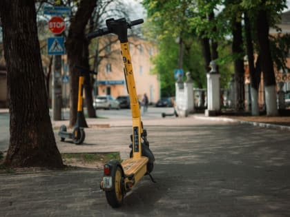 В Калуге ограничат парковку электросамокатов