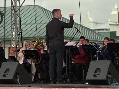 Фестиваль духовых оркестров завершился в Калуге