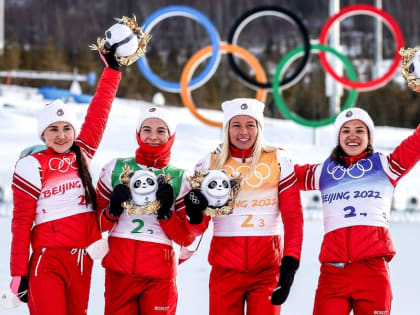 Российские лыжницы выиграли золото Олимпиады!