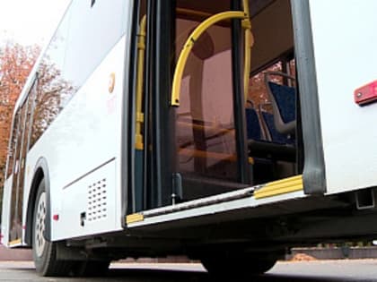 В Калуге кондуктор получит компенсацию за травму в автобусе