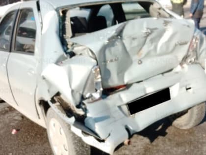 В Обнинске на киевской трассе столкнулись “УАЗ” и “Рено”