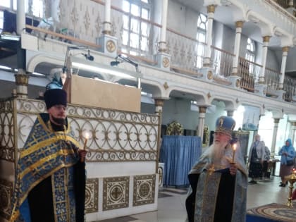 День Калужской иконы Божией Матери в Казанском соборе Людинова