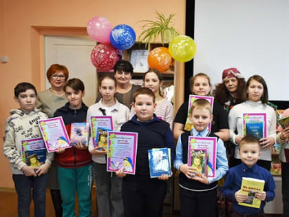 Все детишки любят книжки