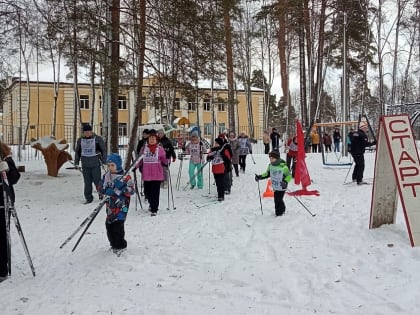 В Юхновском районе прошли массовые лыжные старты