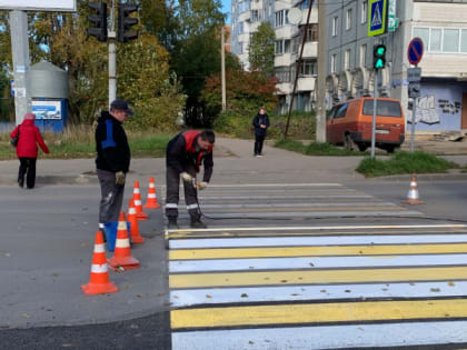 В Калуге обновили несколько пешеходных переходов