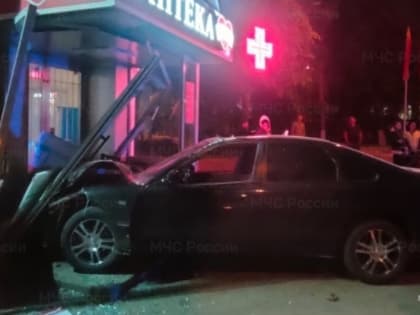В Калуге при столкновении Kia и Honda пострадали 3 человека